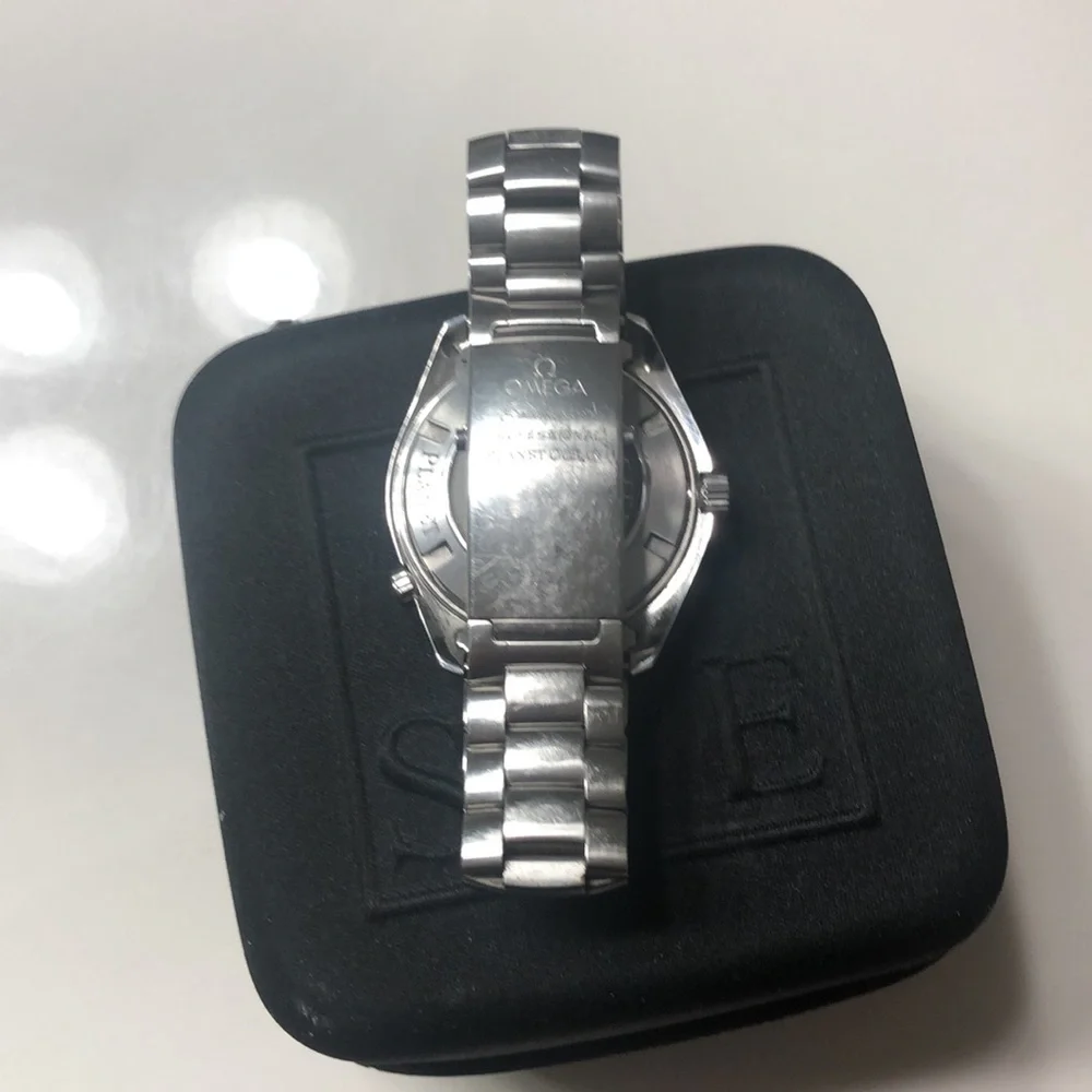 OMEGA Planet Ocean Men's Black Watch Orange Bezel - Picture 5 of 5